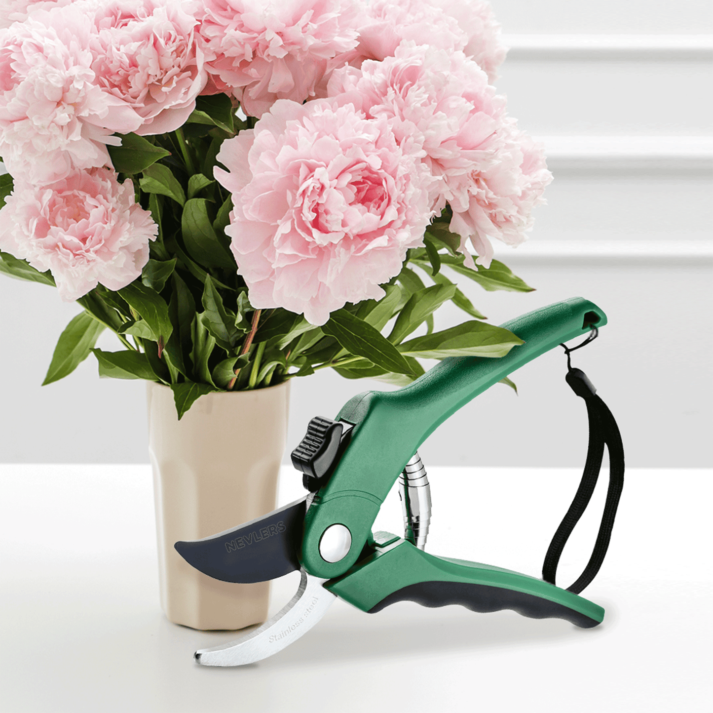 Garden Pruning Shears - Bypass